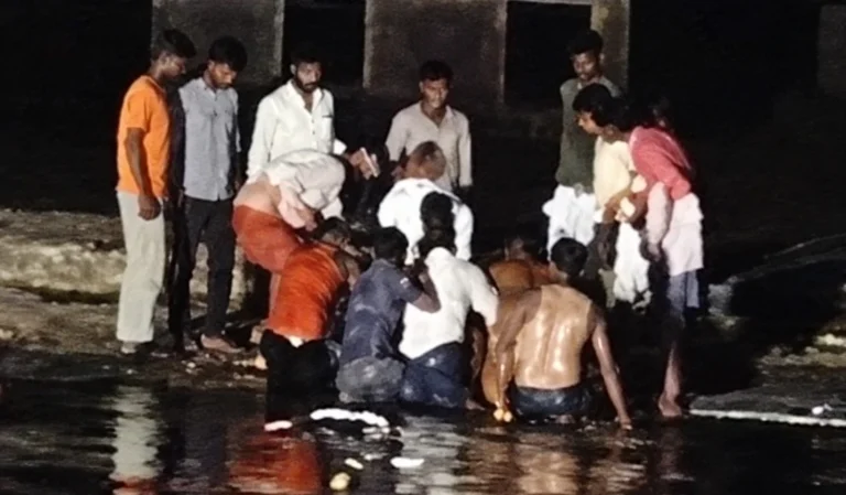 पटना के मनेर में मूर्ति विसर्जन के दौरान हादसा, 30 वर्षीय युवक की डूबने से मौत