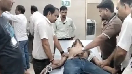 दमोह जिला जेल में दाखिल होने के कुछ घंटे बाद बंदी की तबीयत बिगड़ी, जिला अस्पताल में भर्ती