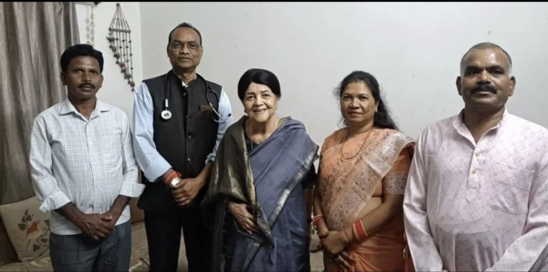 कोटा की पूर्व विधायक रेणु जोगी से मिले डॉ. केके ध्रुव, मारस्को परिवार के निवास पर हुई चर्चा
